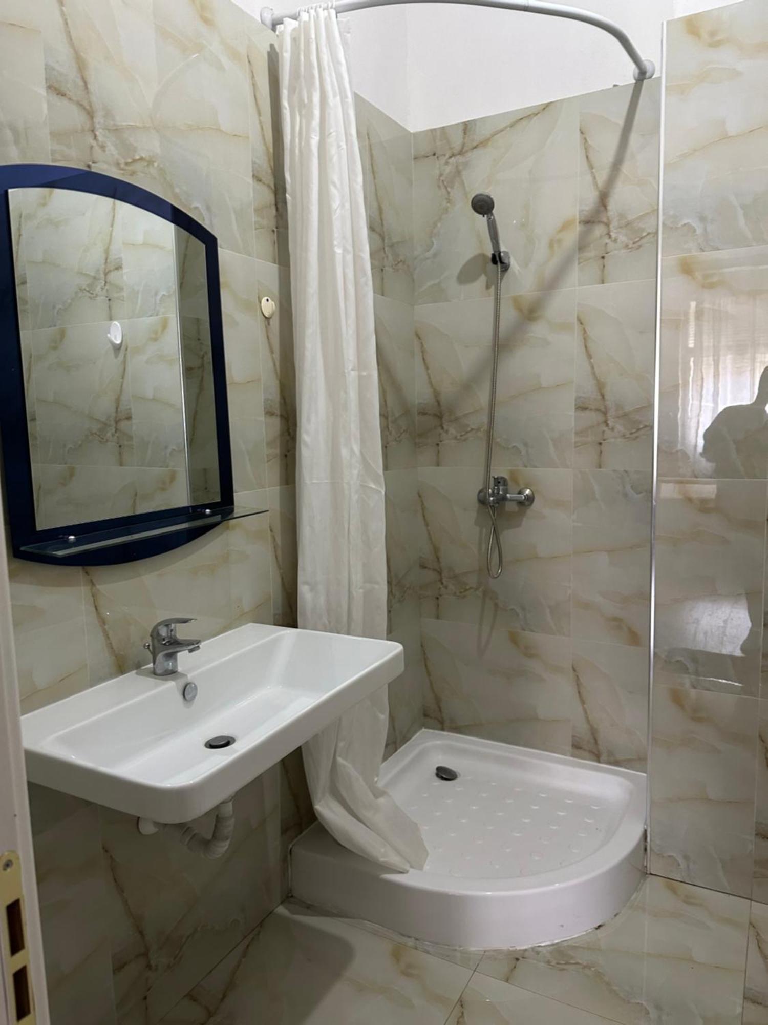 Ambassador Tirana Apartment Kültér fotó